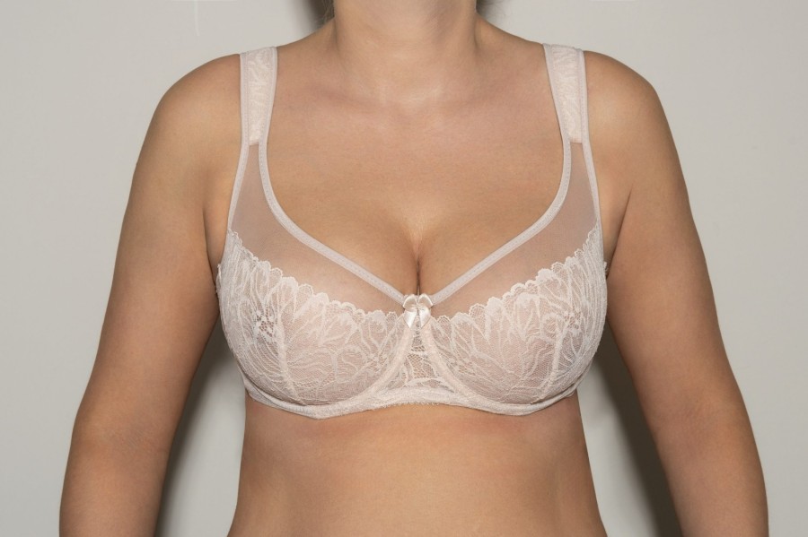 Latviška liemenėlė be pakietinimo KŪNO spalva - 7051