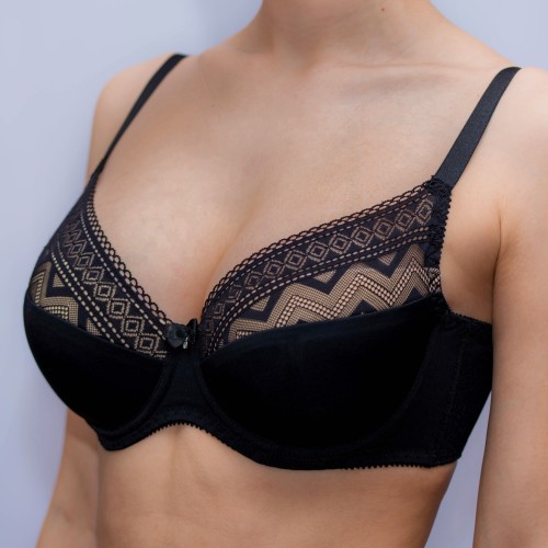 Latviška liemenėlė su plonu pakietinimu JUODA GEOMETRIJA 8085