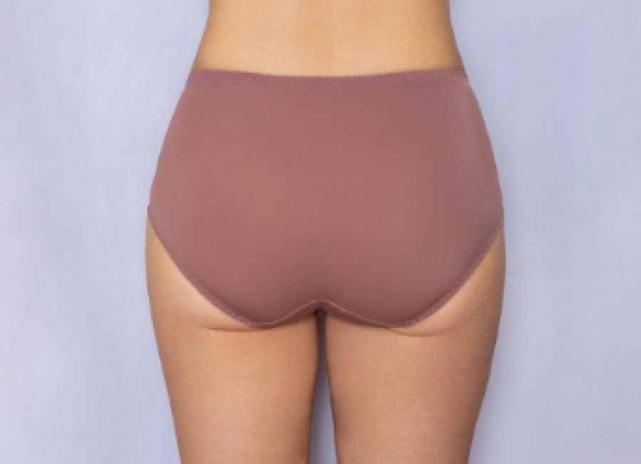 Latviškos kelnaitės aukštu liemeniu (461)